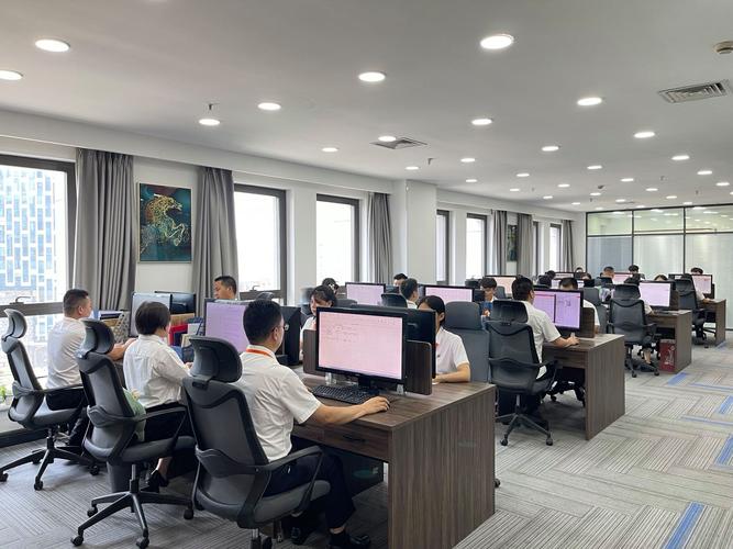 河南源诺汽车销售集团信息咨询服务全面解析 赋能汽车销售与客户决策